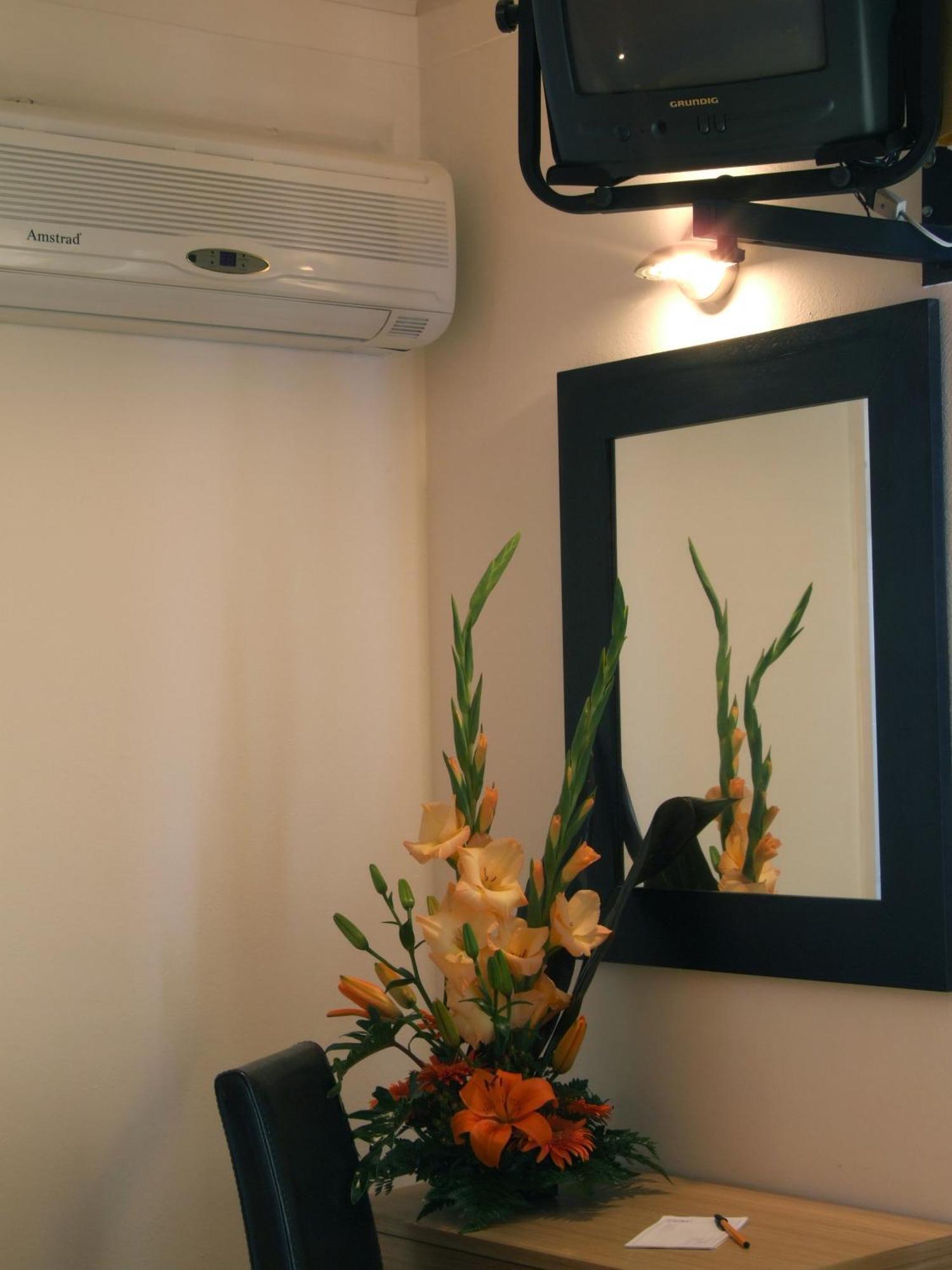 לאגוּ‏ש Hotel Riomar מראה חיצוני תמונה
