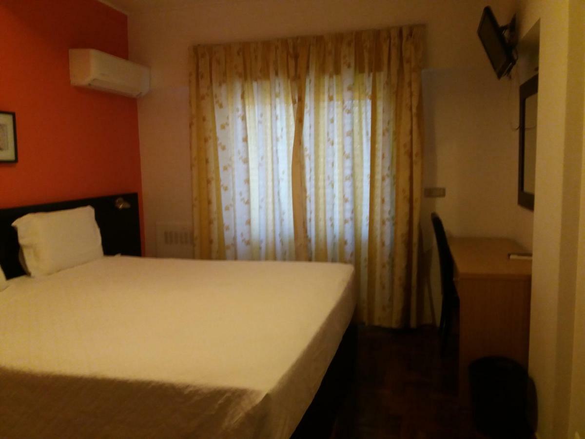 לאגוּ‏ש Hotel Riomar מראה חיצוני תמונה